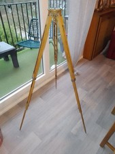 Trepied ancien pour appareil