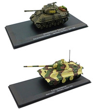 Lot de 2 Chars de Combat 1/72