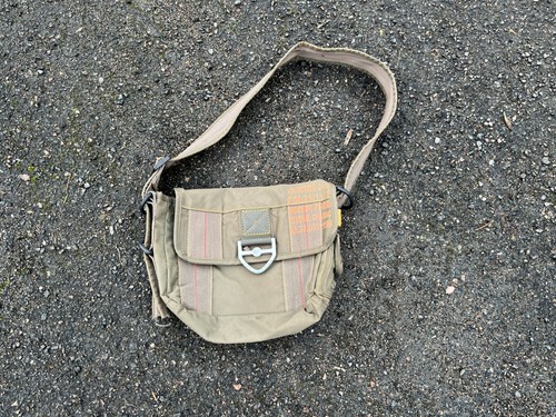 Sac bandoulière kaki style
