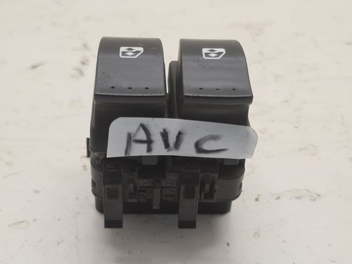 Bouton lève vitre avant
