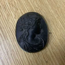 Magnifique Broche Avec Pierre Noire Taillé￼