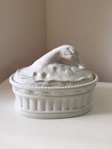 Ancienne terrine porcelaine - ancienne,