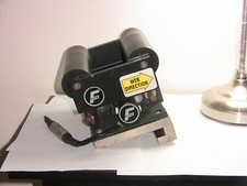 Fife SYMAT-25, guide pivotant