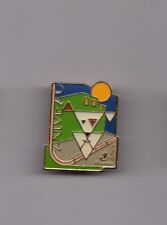 pin's propreté de Paris / caniveau (époxy signé formula) hauteur: 3,2 cm