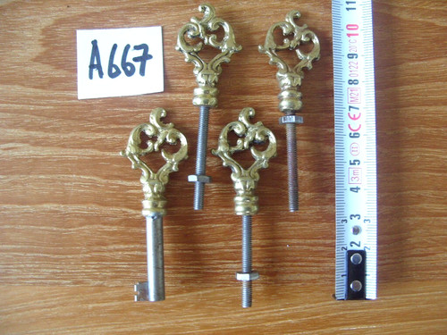 Lot a667 clé clés clefs - clÉ,