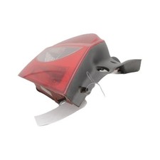 Feu arriere principal gauche