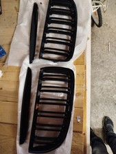Grille Calandre Noir Brillant pour BMW SERIE 3 E90 E91 Double Lame Phase 1 05-07