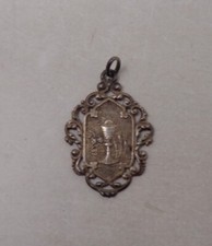 Superbe pendentif - Médaille religieuse ancienne en argent