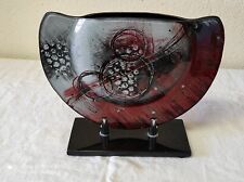 Vase demi-lune en céramique sur socle de 22,5 cm de haut