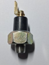 MANO-CONTACT PRESSION HUILE MOTEUR KUBOTA 1A024-39010 = 15531-39010 Tout modèle