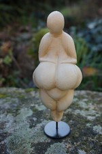 VEN02 FIGURINE LA VENUS DE