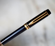 GRAND STYLO PLUME WATERMAN MAN 100 RESINE NOIRE - PLUME EN OR MASSIF 18 CARATS