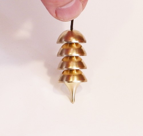 Pendule radionique 4 - ,