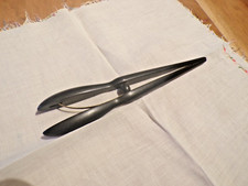 1 Ancienne Pince de gantier  Pince à gants outil couture ( ref 44 )