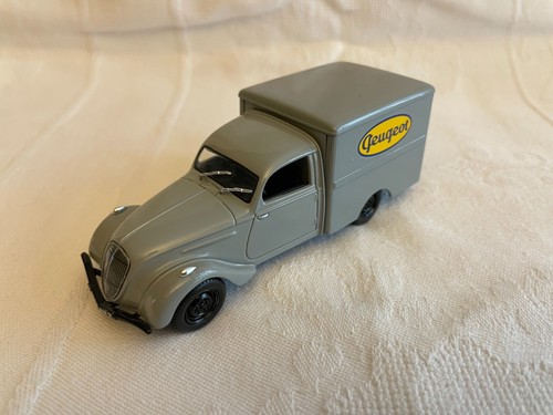 Peugeot 202 fourgonnette