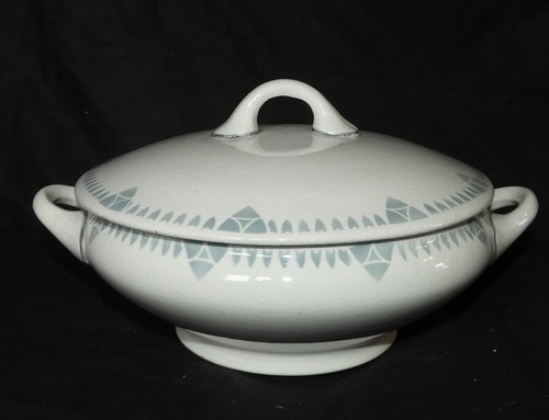 Petite soupière ancienne