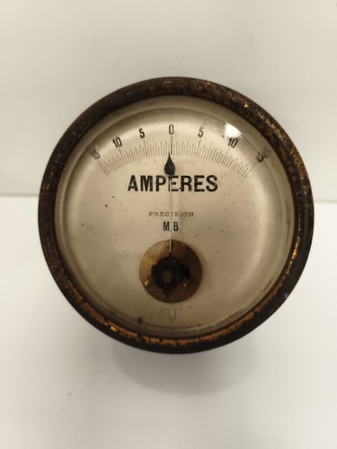 Ancien ampèremètre