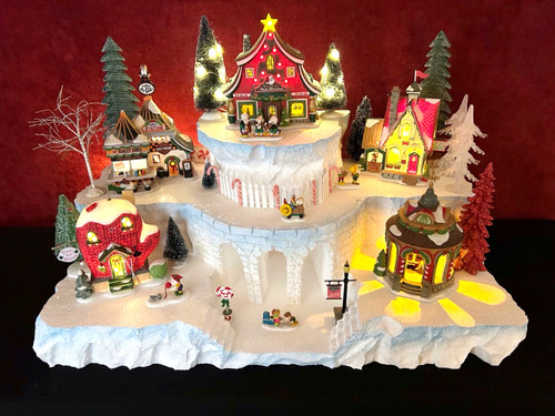 Snowy hollow display platform - snowy,