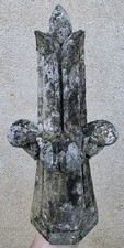 Ancien petit épis de faitage