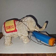 éléphant peluche battery toy