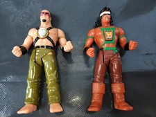 Lot 2 Figurines Jeu Karaté