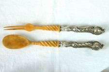Couverts anciens XVIIIe époque Louis XV argent corne blonde salad servers 18 th