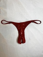 string femme porte