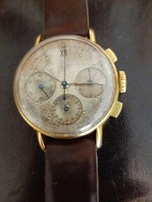 Chronographe Jaeger 3 compteurs  UG 285 en Or 18k