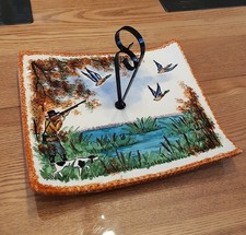 plateau à fromages, signé CA, 26cm