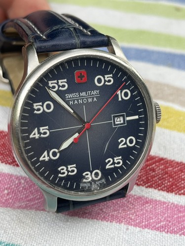 Ancienne montre quartz - ancienne,
