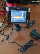 GPS CLARION MP360 noir et gris