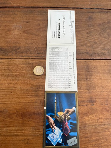 Calendrier n100 mouchoirs - calendrier,