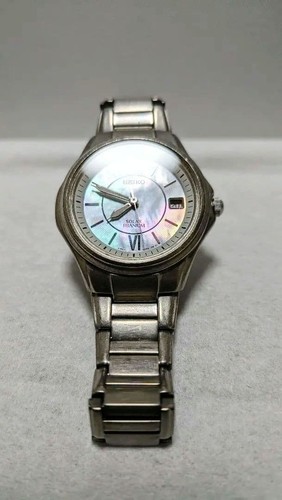 Montre seiko solar titanium - montre,