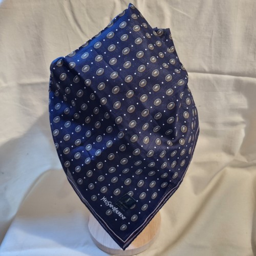 Carré foulard pochette yves - carré, -yves