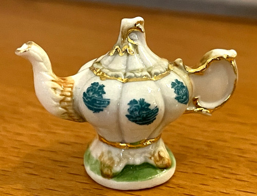 Fève théière décor vieux - fève,