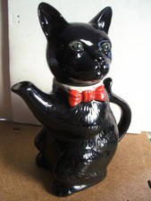 Théière - Céramique - Chat noir - Nœud papillon rouge - Haut 25 cm