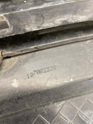 Calandre volkswagen golf - volkswagen,