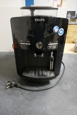Expresso avec broyeur KRUPS model EA82F010/70M (occasion)