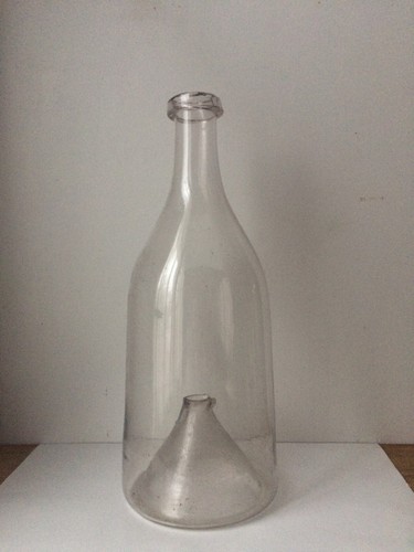 Ancienne grande bouteille - grande,