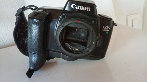 Boitie canon eos 1000f - nu,