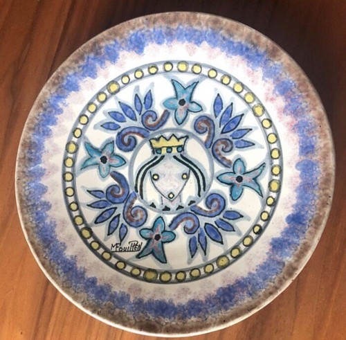 Grande coupe signée - , maurice