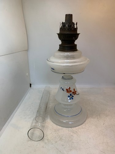 Ancienne lampe petrole style - lampe,