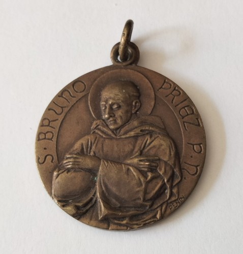 Belle médaille pendentif - belle,