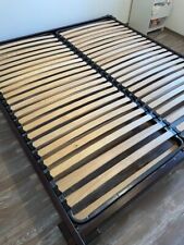 Lit 180 x 200 avec Sommiers 2x 90 x 200  bon état (Dim hors tout 192,5 x 212)