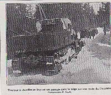 1925  --  TRACTEUR A CHENILLES