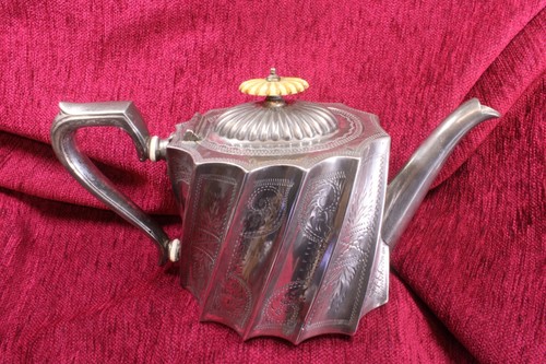 Pichet théière étain art - pichet,
