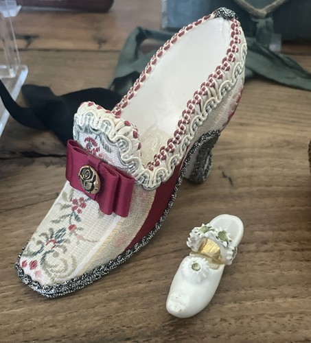 Chaussures miniatures objets - chaussures,