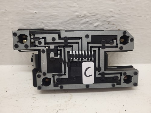 Platine porte ampoule feu