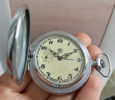 MOLNIJA MONTRE DE POCHE MÉCANIQUE CALIBRE 3602 MADE IN URSS 1980 QUALITE SOVIET