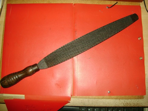 Outil ancien râpe double - outil,